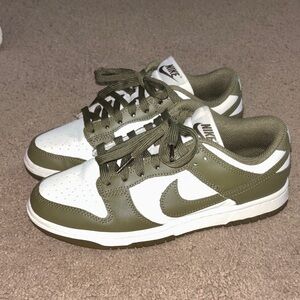 Green women’s dunks